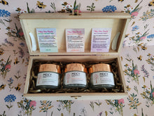 Load image into Gallery viewer, Wedding Beauty Box- Large